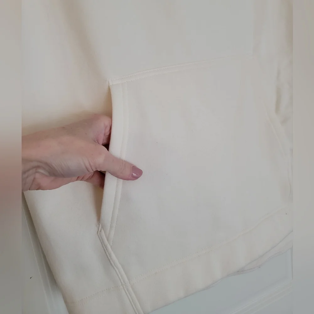 Athleta Retroplush Cocoon Hoodie Sweatshirt in Magnolia White Size S $109 - Picture 4 of 14